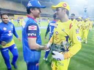 செம கிளிக்.. இதாங்க பெஸ்ட்.. ஒரு பக்கம் கங்குலி.. ஒரு பக்கம் தோனி.. அடடா.. மலரும் நினைவுகள்!