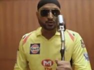 VIDEO:டொக்கு வச்சா மொக்கப் ப்ளேயரு, டக்கு பவுலருக்கு பேபி ஓவரு.. வைரலாகும் சிஎஸ்கே வீரர்களின் பாடல்