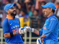 பாக். இதை எதிர்பார்த்து இருக்காது.. தோனியை வைத்து கோலி போடும் அசத்தல் திட்டம்.. மாஸ்டர் ஸ்டிரோக்!