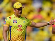 தோனியின் வீக்னஸ், சிஎஸ்கே ரகசியங்களை ஆஸி. அணியிடம் பகிர்ந்தாரா கோச் மைக் ஹசி.. பரபர பதில்!