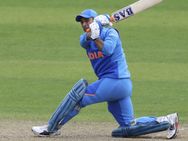 தோனிக்கு சிஎஸ்கே முக்கியமா? உலகக்கோப்பை முக்கியமா?.. செம பதிலடி.. இப்ப சொல்லுங்க பார்ப்போம்!