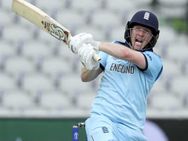 17 சிக்சர்கள்… 57 பந்துகளில் அதிரடி சதம்.. மரணடி மார்கன்…!! உலக கோப்பையில் புதிய சாதனை