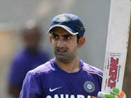 அந்த பையன் சின்ன பையன்.. இப்படி தொந்தரவு பண்ணினா எப்படி.. கம்பீர் சொல்லும் இந்திய வீரர் யார்?