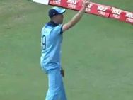 ஒரே போட்டியில் நடந்த 3 ஆச்சர்ய சம்பவங்கள்.. வீடியோ வெளியிட்டு புகழ்ந்த ஐசிசி.. ஏன்?