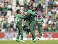 ஒரு அரைசதம் + 5 விக்கெட்.. ஆப்கானிஸ்தானை ஓட ஓட விரட்டிய ஆல்-ரவுண்டர்.. எளிதாக வென்ற வங்கதேசம்!