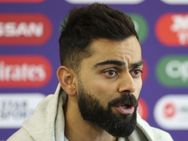 அடக்கமாக இருக்கும் கோலி.. பில்டப் கொடுக்கும் பாகிஸ்தான்.. போட்டிக்கு முன் சுவாரசியம்! #INDvsPAK