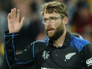 இவர் தான் 100 நாள் பவுலிங் கோச்..!! புதிய அறிவிப்பை வெளியிட்டு சர்ப்ரைஸ் கொடுத்த அந்த அணி