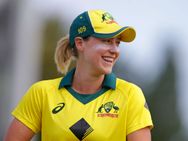 சச்சின், தோனியால் முடியாததை முடித்து காட்டிய அவர்..! கிரிக்கெட்டில் புதிய உலக சாதனை…!