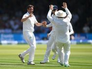 விதி வலியது.. அன்று முகத்தில் அடித்து அனுப்பிய இங்கிலாந்து.. இன்று திருப்பி அடித்த டிம் முர்டாக்!