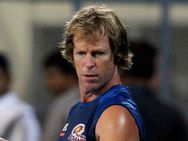 இதைத் தான் எதிர்பார்த்தோம்.. இந்திய அணியில் ஜாண்டி ரோட்ஸ்.. இன்ப அதிர்ச்சி கொடுக்கப் போகும் பிசிசிஐ!