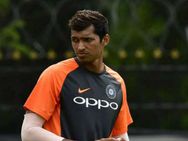 ரூ.200ல் இருந்து இந்திய அணி வரை..!! கிரிக்கெட்டுக்காக வாழ்க்கையில் போராடிய வீரரின் கண்ணீர் கதை