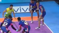 PKL 2019 : சாதனை படைத்த நவீன் குமார்.. பாட்னா பைரேட்ஸ் போராட்டம் வீண்.. டெல்லி சூப்பர் வெற்றி!