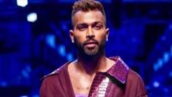 WATCH: காயம்னு சொல்லிட்டு அந்த காரியம் பண்ணிய இளம்வீரர்..! இதுல வீடியோ வேற..! பொங்கும் ரசிகர்கள்