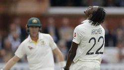 உலக கிரிக்கெட் தொடர் வரலாற்றில் முதல் முறையாக..! ஆர்ச்சரால் அரங்கேறிய அந்த சம்பவம்..!