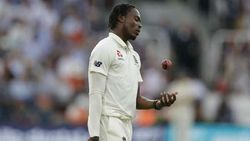 திட்டம் போட்டு அப்படி பண்ணிய அந்த வீரர்..? ரசிகர்கள் சந்தேகம்..! கையை பிசையும் கிரிக்கெட் வாரியம்