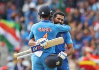 தம்பி..! உங்களுக்காக வெயிட்டிங்கில் இருக்கும் உலக சாதனை… விட்றாதீங்க..! கெட்டியா பிடிச்சுக்கோங்க