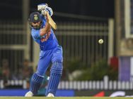 IND vs WI : இந்தியாவை சுற்றி சுற்றி அடிக்கும் விதி.. அதே செமி பைனல் கண்டம்.. திகில் கிளப்பும் தகவல்!