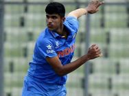 ஓப்பனிங்.. குளோசிங் எல்லாம் அவரே..! டி 20 வரலாற்றில் சாதித்த முதல் இந்தியர்.. !! ஆனால் தமிழர்