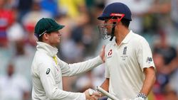 2 பீரை குடிச்சுட்டு ரகசியத்தை உளறிய வார்னர்.. திருட்டு முழி முழித்த ஸ்மித்.. பகீர் சுயசரிதை!