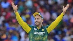 வைச்சு செஞ்சுட்டாங்க.. எல்லாமே தப்பு தப்பா நடக்குது.. கதறிய தென்னாப்பிரிக்கா கேப்டன் டு ப்ளேசிஸ்!