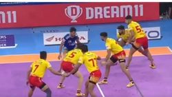 PKL 2019 : கடைசி ஒரு நொடி.. போட்டியே மாறிப் போச்சே.. மேஜிக் செய்த ஹரியானா.. குஜராத் ரொம்ப பாவம்!