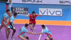 PKL 2019 : கடைசி வரை நீடித்த பரபரப்பு.. வலுவான பெங்கால் வாரியர்ஸ்-ஐ வீழ்த்திய யுபி யுத்தா!