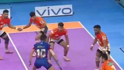 PKL 2019 : புனேரி பல்தான் சோலியை முடித்த நவீன் குமார்.. 60 புள்ளிகளை அள்ளிய டெல்லி!