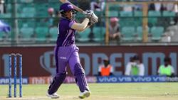 வயசு 15..! பிறந்தது அரியானா.. சச்சின் பரம விசிறி..! தென் ஆப்ரிக்கா தொடரில் சேர்க்கப்பட்ட புதுமுகம்