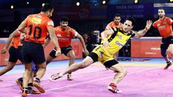 PKL 2019 : பாகுபலியே ஆடினாலும் எங்களை ஒன்னும் பண்ண முடியாது.. கெத்து காட்டிய யு மும்பா!