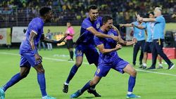 ISL 2019-20 : கடைசி நேரத்தில் அடித்த கோல்.. கேரளாவை வீழ்த்தி வெற்றிநடை போட்ட மும்பை சிட்டி!