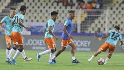 கடந்த சீசன் பைனலுக்கு பழி தீர்க்குமா கோவா? பெங்களூர் அணியுடன் பலப்பரீட்சை!