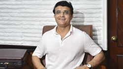 பிசிசிஐ தலைவர் ஆனார் கங்குலி.. குருவின் வழியில் அதிகாரத்தைப் பிடித்த சிஷ்யன்!