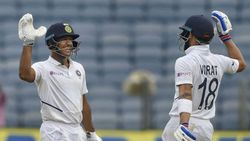 மறுபடியும் ஒரு செஞ்சுரியா? சச்சின், சேவாக் ரூட்டை பிடித்த இளம் வீரர்.. கதிகலங்கிய தென்னாப்பிரிக்கா!