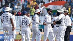 ஏமாற்றிவிட்டனர்.. தலை இல்லாத கோழி போல சுற்றுகிறோம்.. புலம்பும் தென்னாப்பிரிக்க ஜாம்பவான்!