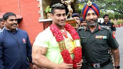 பாடி பில்டிங் சாம்பியன்ஷிப்பில் தங்கம் வென்றார் இந்திய இராணுவ வீரர் அனுஜ் குமார்!