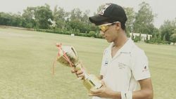 யாருப்பா இந்த பையன்? ரோஹித், தவான் 2 பேரும் அவுட்.. 19 வயது இளம்புயலுக்கு குவிந்த பாராட்டு!