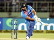 தோனி, கோலி சாதனைகளை உடைத்து தெறிக்கவிட்ட கேப்டன்.. ஒரே ஓவரில் நடந்த சம்பவம்!