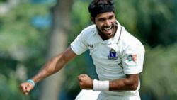 மன்னிப்பெல்லாம் கேட்க முடியாது.. சண்டை போட்டு முரண்டு பிடித்து ஆப்பு வைத்துக் கொண்ட மூத்த வீரர்!