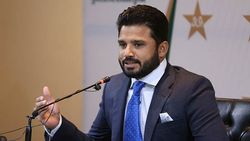 கோலியுடன் தாராளமா என்னை ஒப்பிடுங்க.. கவலையே பட மாட்டேன்.. பாபர் அசாம்