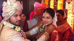 தென்னிந்திய நடிகையை காதலித்து மணந்த கிரிக்கெட் வீரர் மனிஷ் பாண்டே - மினி திருமண ஆல்பம்!