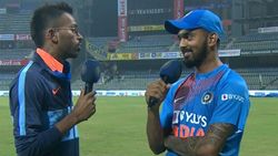 நண்பா! உன்ன இந்த இடத்துல பார்ப்பேன்னு நினைக்கல.. குதூகலித்த கேஎல் ராகுல்!