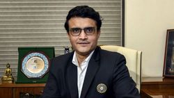 இந்தியா -பாகிஸ்தான் போட்டி நடக்க கங்குலிதான் உதவி செய்யனும்