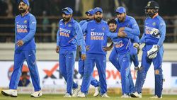 ஓபனிங் இறங்கப் போவது யார்? பயத்துடன் காத்திருந்த ரசிகர்கள்.. சர்ப்ரைஸ் தந்த கோலி!