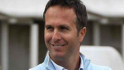 ரொம்ப வீக்கா இருக்கீங்கய்யா.. இந்திய அணியை.. பட்டி டிங்கரிங் பார்க்கச் சொல்லும் வாகன்!