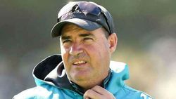 சர்வதேச அணிகள் இந்தியாவிடம் பாடம் கற்க வேண்டும் -மிக்கி ஆர்தர்