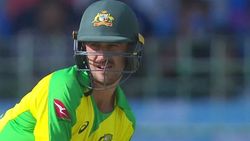 இப்படியா பண்ணுவாங்க? மானத்தை வாங்கிட்டீங்களே! தலையில் அடித்துக் கொண்ட ஆஸி. வீரரின் மனைவி!