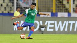 ஹைதராபாத் எஃப்சியை வெல்லுமா பெங்களூரு எஃப்சி? முதலிடத்தை பிடிக்க கடும் போட்டி!