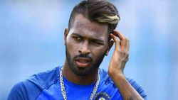 அவருக்கு இப்போதைக்கு அணியில் இடம் கிடையாது.. ஷாக் கொடுத்த பிசிசிஐ.. தவிக்கும் இளம் வீரர்!