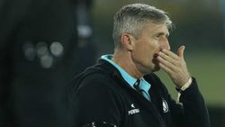 ISL 2019-20 : அடுத்த 5 போட்டியும் ஜெயிக்கணும்.. நார்த் ஈஸ்ட் யுனைடெட் அணிக்கு கடும் சவால்!