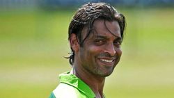 இப்படி ஆடினா உங்களால ஜெயிக்க முடியாது.. தோல்வி அடைந்த இந்திய அணியை சரமாரியாக விளாசிய பாக். வீரர்!